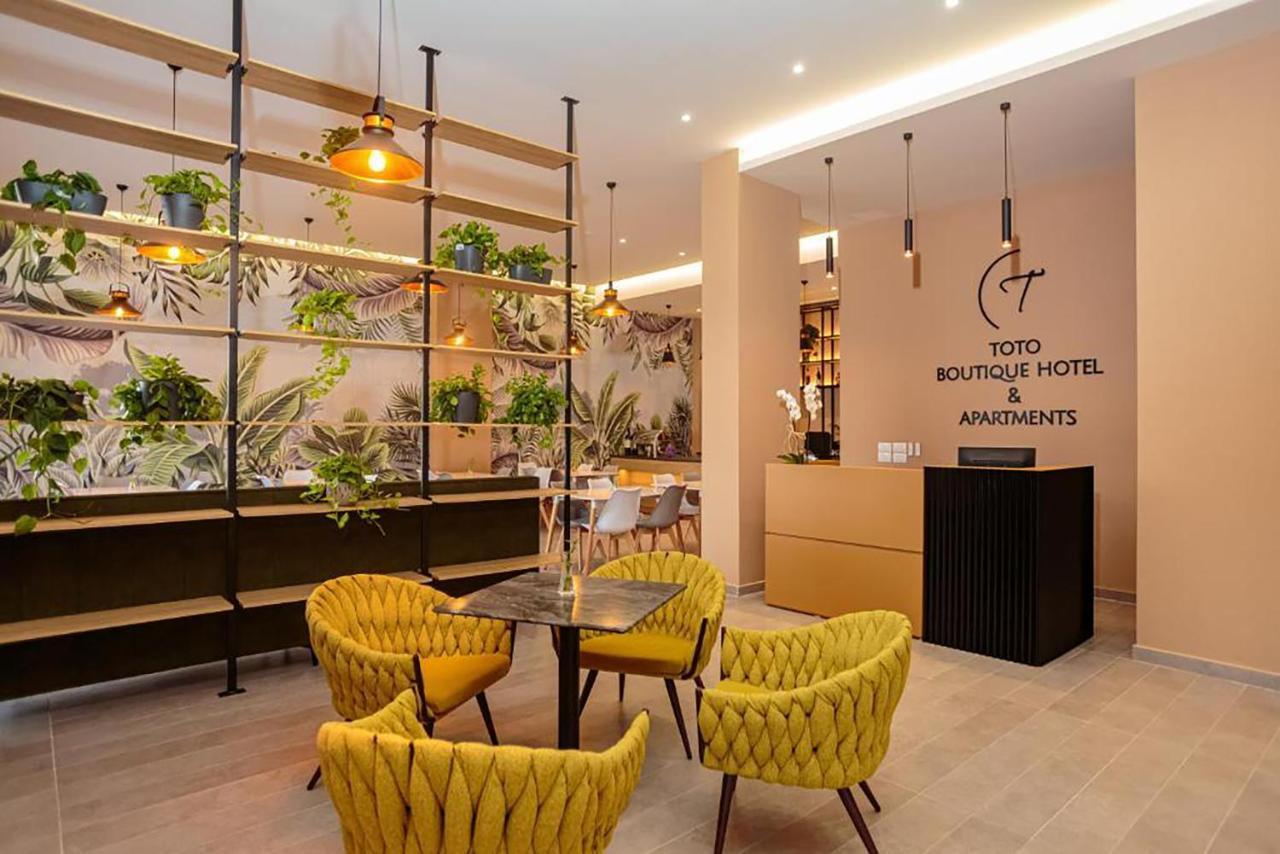 Toto Hotel & Apartments Radhime Exterior photo