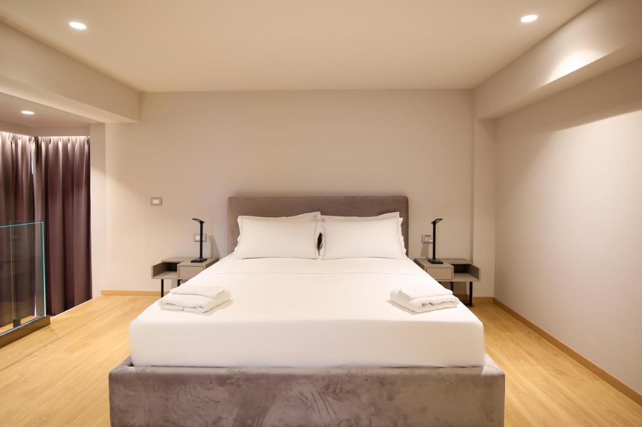 Toto Hotel & Apartments Radhime Exterior photo